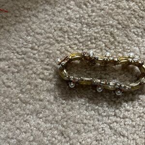 Pearl bracelet and two bangles